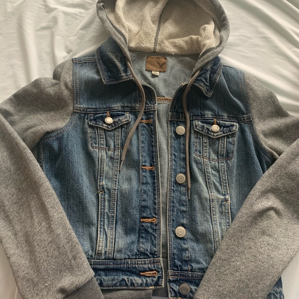 AE Hooded Denim Combo Jacket 🧥💫